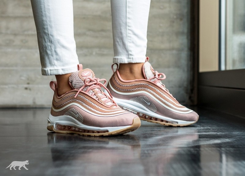 Rose gold nike shoes cheap air max